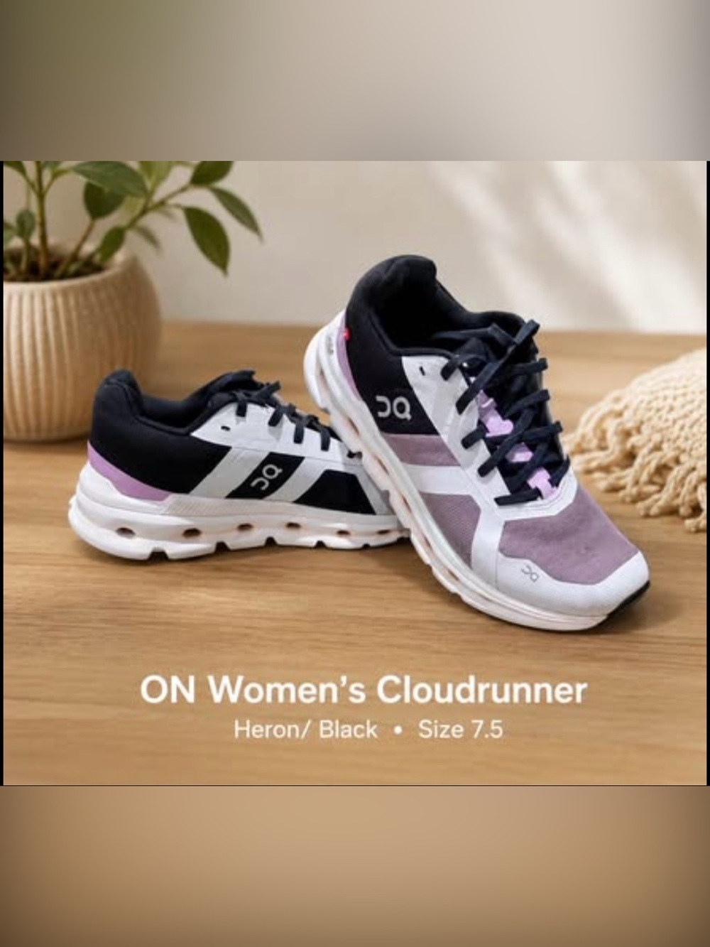 ON Women’s Cloudrunner Running Shoes Heron Black Size 7.5 Athletic Sneakers - Ex